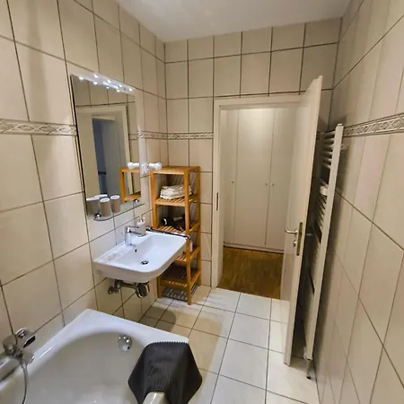 Komfort In * דיסלדורף